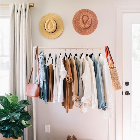 • bookmark my closet • - Picture 3 of 5